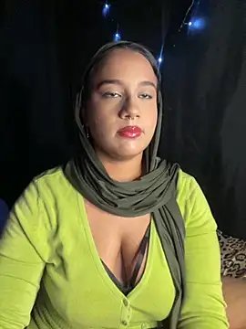 Maryam yamal online show from 10-06-25, 09:34