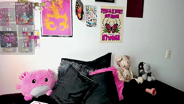 Snapshot of johnnyalx chatting on 10-08-25, 08:39 johnnyalx online show from 10-08-25, 08:39