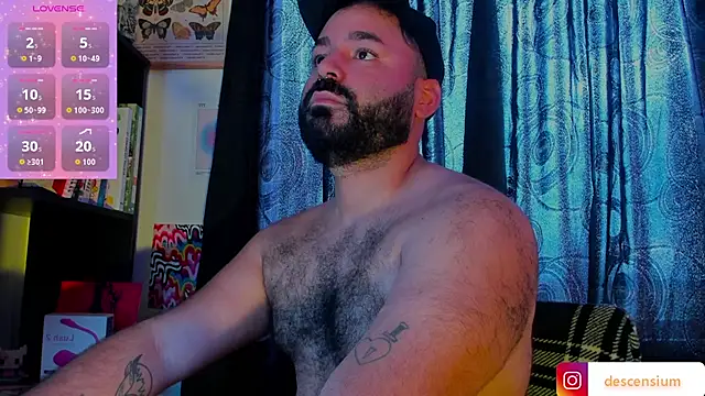Snapshot of johnnyalx chatting on 06-04-26, 06:47 johnnyalx online show from 06-04-26, 06:47