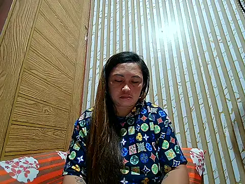 LalaiAsian online show from 03-12-26, 03:40