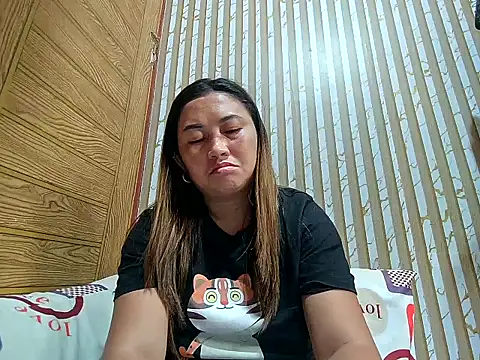 Snapshot of LalaiAsian chatting on 04-22-26, 12:46 LalaiAsian online show from 04-22-26, 12:46