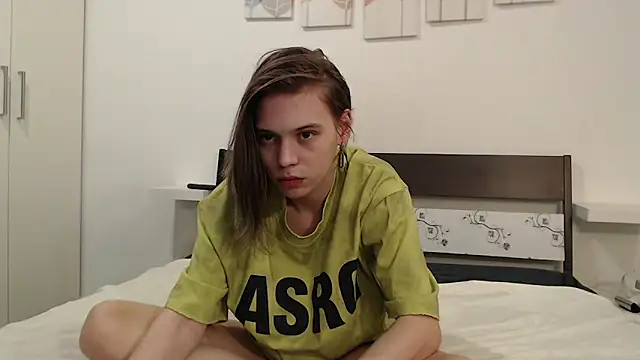 Snapshot of BlakeGumball chatting on 02-16-26, 06:04 BlakeGumball online show from 02-16-26, 06:04