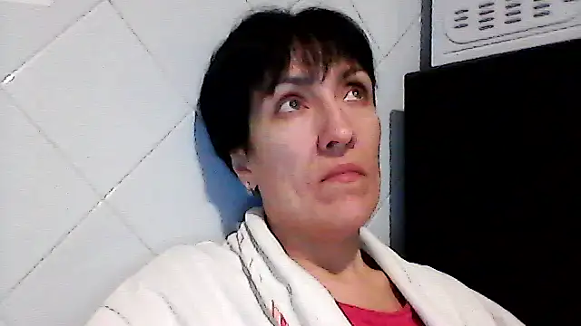 SunnyAmorre online show from 11-21-25, 09:35