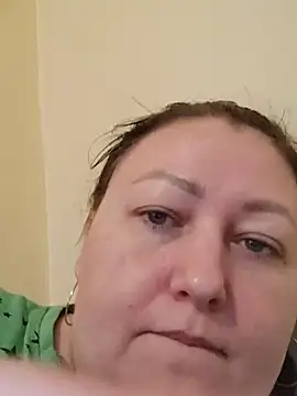 Rini333 online show from 02-06-25, 10:48