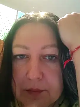Snapshot of Rini333 chatting on 05-09-26, 08:41 Rini333 online show from 05-09-26, 08:41