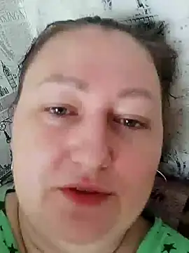 Snapshot of Rini333 chatting on 05-15-26, 09:05 Rini333 online show from 05-15-26, 09:05