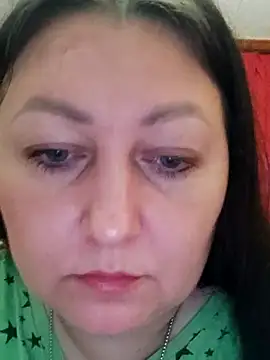 Snapshot of Rini333 chatting on 05-22-26, 06:46 Rini333 online show from 05-22-26, 06:46