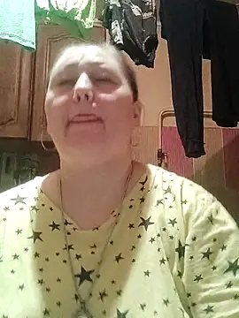 Snapshot of Rini333 chatting on 05-27-26, 08:39 Rini333 online show from 05-27-26, 08:39