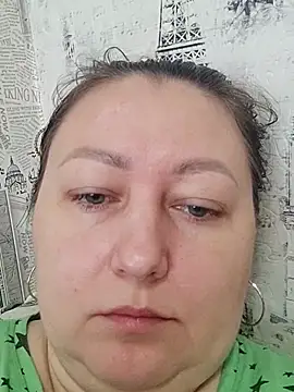 Snapshot of Rini333 chatting on 06-01-26, 08:38 Rini333 online show from 06-01-26, 08:38