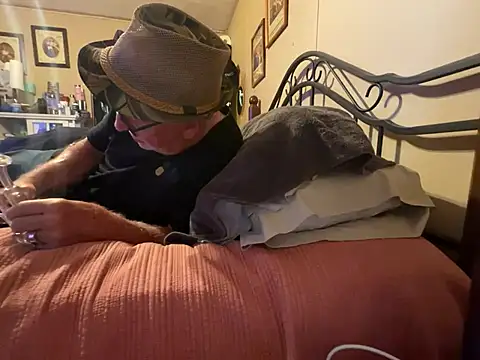 jck1m0t online show from 06-13-26, 10:40