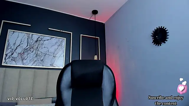 Samantha Brooke online show from 10-22-25, 04:51