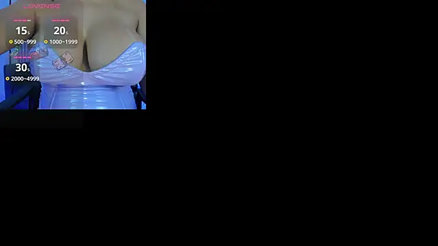 LeahJones  online show from 01-28-25, 11:07