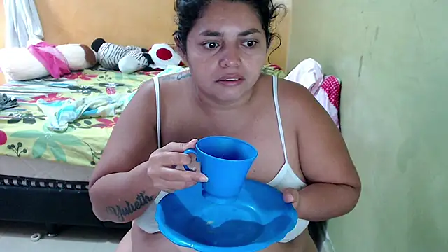 Snapshot of yulieth_bbw chatting on 02-28-25, 11:25 yulieth bbw online show from 02-28-25, 11:25