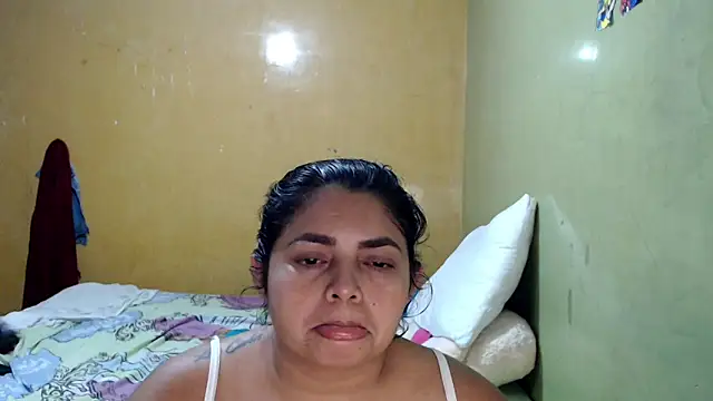 Snapshot of yulieth_bbw chatting on 09-25-25, 12:14 yulieth bbw online show from 09-25-25, 12:14