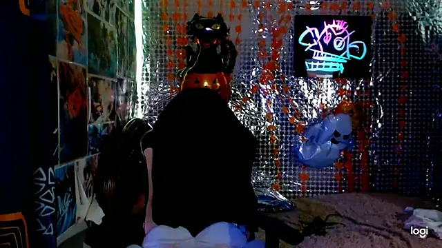 Snapshot of JINX_26 chatting on 10-30-25, 02:46 JINX 26 online show from 10-30-25, 02:46