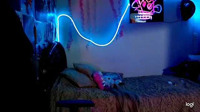 Snapshot of JINX_26 chatting on 05-10-26, 04:06 JINX 26 online show from 05-10-26, 04:06