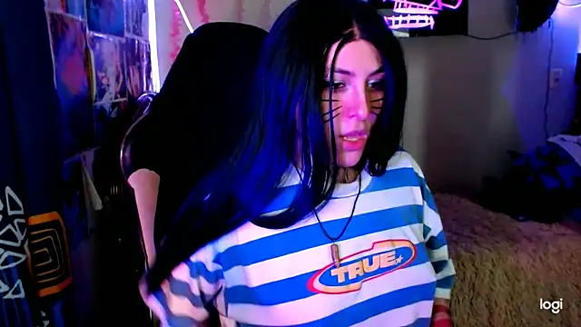 Snapshot of JINX_26 chatting on 05-14-26, 03:35 JINX 26 online show from 05-14-26, 03:35