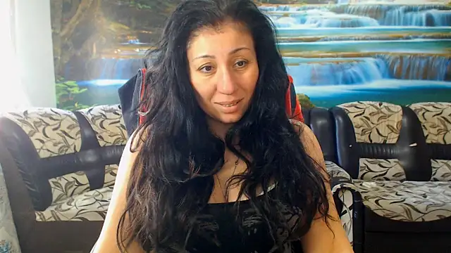 Snapshot of MoistMady chatting on 03-07-26, 01:30 MoistMady online show from 03-07-26, 01:30