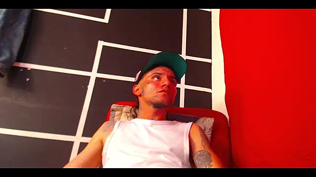 Christian Stiven1 online show from 11-29-25, 07:39