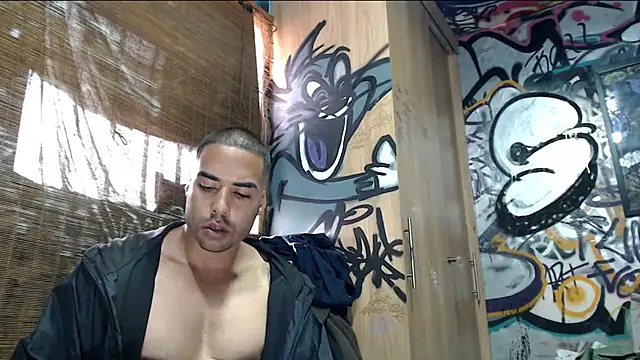 Snapshot of Justin_Frank chatting on 05-04-26, 09:00 Justin Frank online show from 05-04-26, 09:00