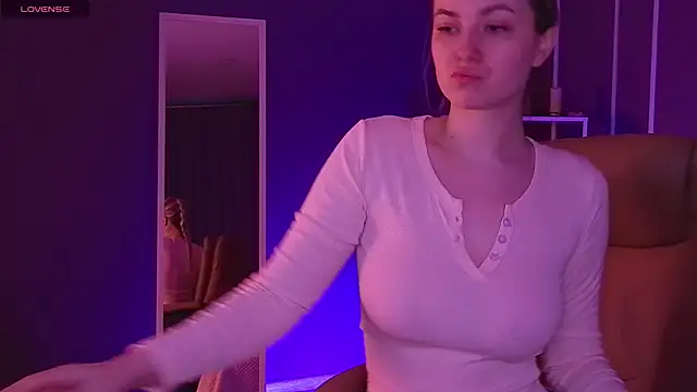 elinanortas online show from 03-17-25, 01:14