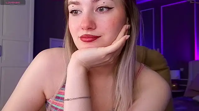 elinanortas online show from 11-08-25, 01:50