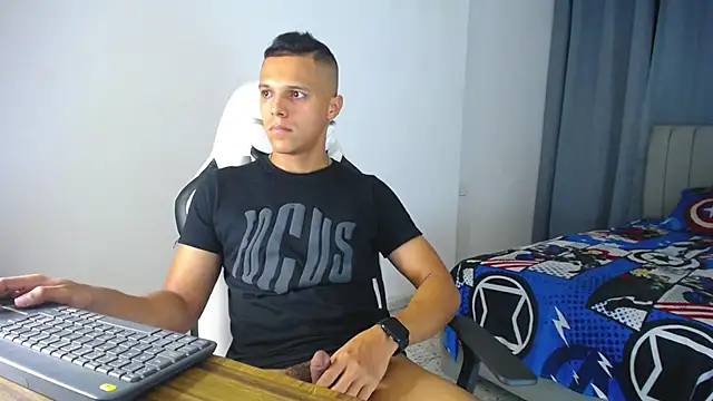 DavidAngell7 online show from 12-14-24, 08:34