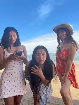 sexi noemi online show from 12-05-25, 03:41