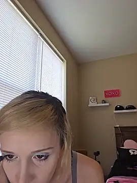 AmethystFoxx online show from 05-29-26, 06:39