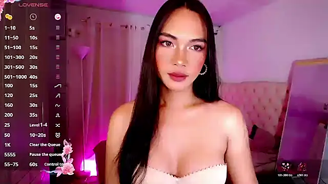 Snapshot of malkina69 chatting on 11-25-25, 02:17 malkina69 online show from 11-25-25, 02:17