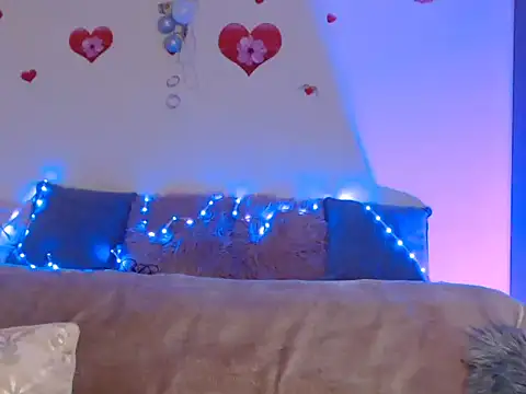 BellaBellaHot online show from 03-11-25, 12:28