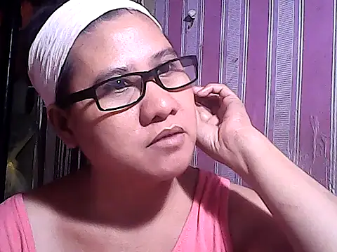 sweetsosie18 online show from 09-17-25, 06:20