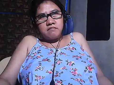 sweetsosie18 online show from 02-16-26, 09:49