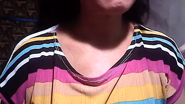 Snapshot of sweetsosie18 chatting on 06-28-26, 02:34 sweetsosie18 online show from 06-28-26, 02:34