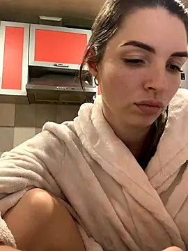 SeducingYoghourt online show from 11-30-25, 02:21