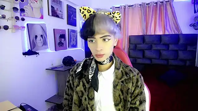 Snapshot of Sweet_Jack1 chatting on 03-19-25, 03:19 Sweet Jack1 online show from 03-19-25, 03:19