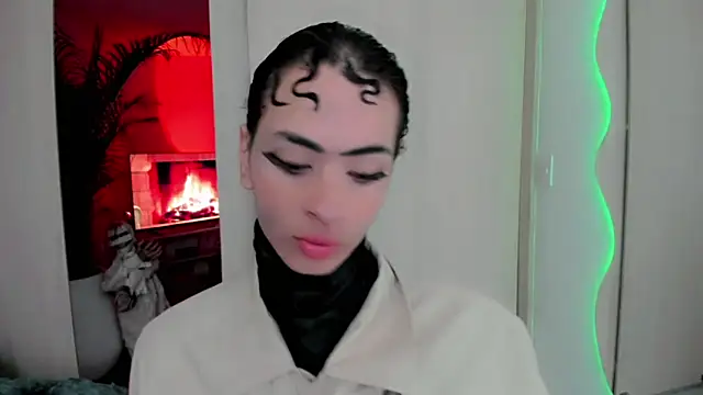Snapshot of Sweet_Jack1 chatting on 10-20-25, 02:17 Sweet Jack1 online show from 10-20-25, 02:17
