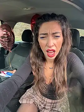 Snapshot of amanilouve chatting on 02-16-26, 12:45 amanilouve online show from 02-16-26, 12:45