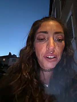 Snapshot of amanilouve chatting on 03-02-26, 05:53 amanilouve online show from 03-02-26, 05:53