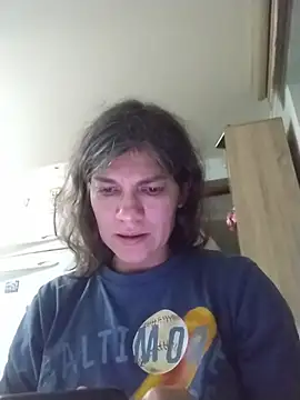 Snapshot of MercyLove chatting on 11-08-25, 12:38 MercyLove online show from 11-08-25, 12:38