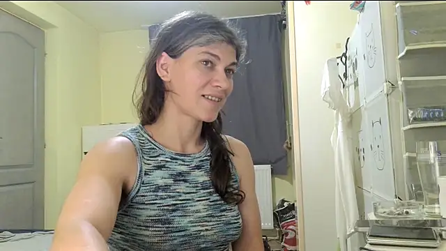 Snapshot of MercyLove chatting on 02-11-26, 04:56 MercyLove online show from 02-11-26, 04:56