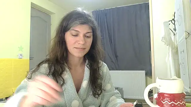 Snapshot of MercyLove chatting on 02-13-26, 03:19 MercyLove online show from 02-13-26, 03:19