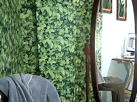 yummy 21xxx online show from 11-30-25, 09:57