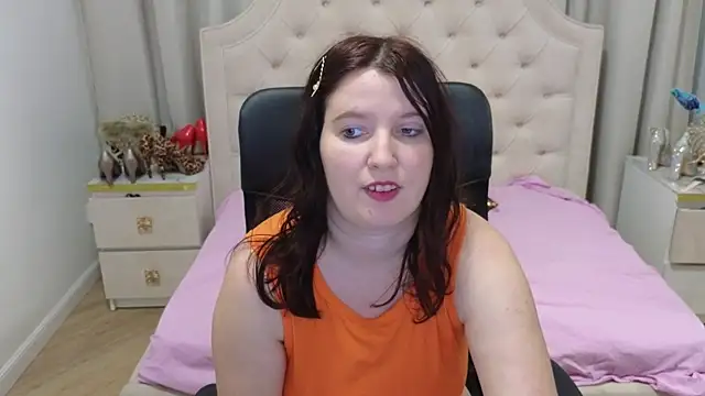 AmazingTori online show from 10-04-25, 12:58