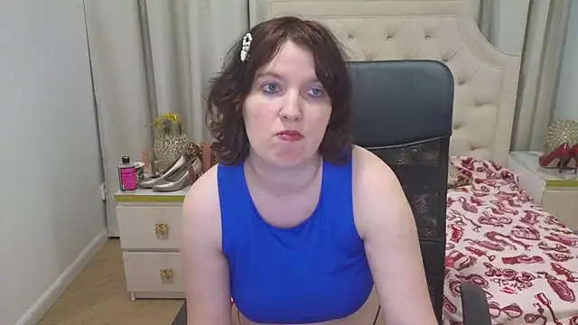 Snapshot of AmazingTori chatting on 05-30-26, 01:30 AmazingTori online show from 05-30-26, 01:30