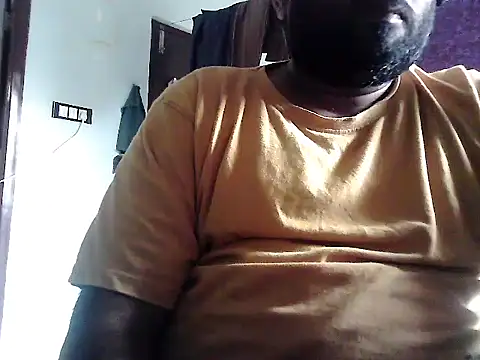 Snapshot of sura11311 chatting on 07-07-26, 06:47 sura11311 online show from 07-07-26, 06:47