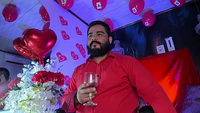 MichaelBear  online show from 02-14-25, 04:20