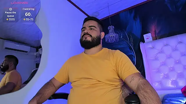 MichaelBear  online show from 03-03-25, 12:37