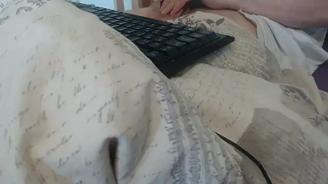 Snapshot of VASKOS178 chatting on 02-01-26, 10:47 VASKOS178 online show from 02-01-26, 10:47