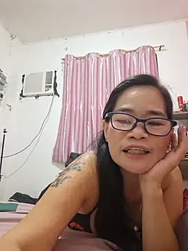 Snapshot of WinterMelon88 chatting on 07-11-26, 06:05 WinterMelon88 online show from 07-11-26, 06:05